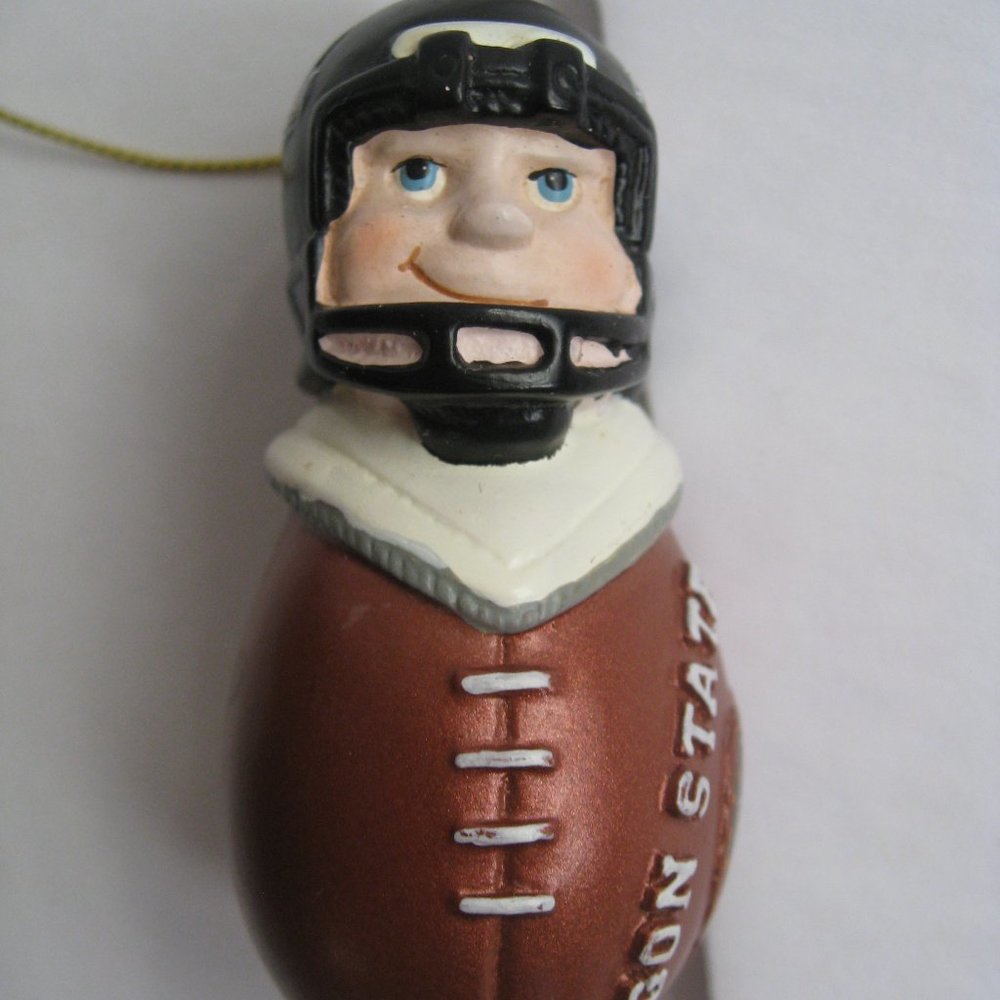 Oregon State Beavers NCAA Licensed League Christmas Ornament Football Man Helmet